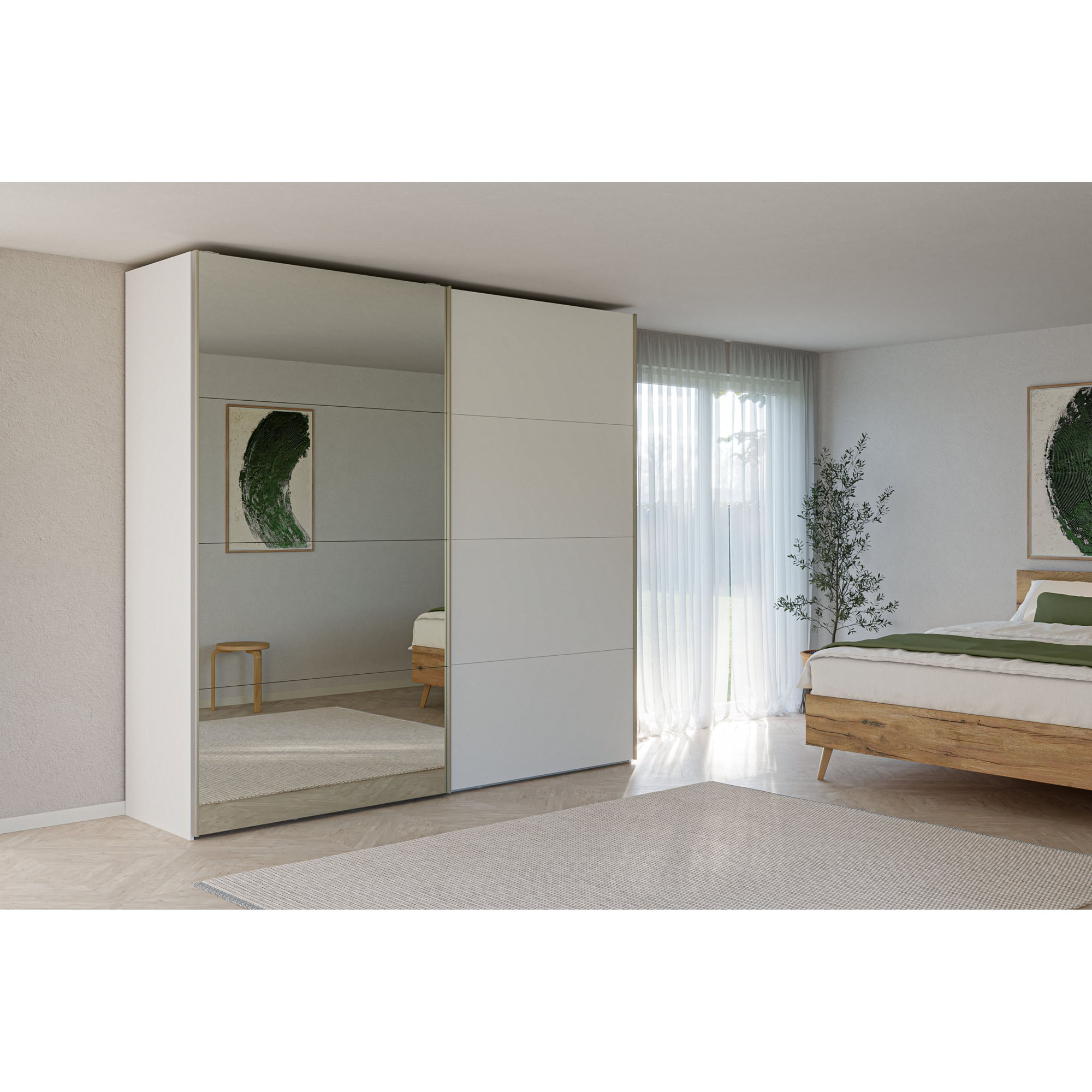Schwebetürenschrank mit Spiegeltür in einem hellen Schlafzimmer
