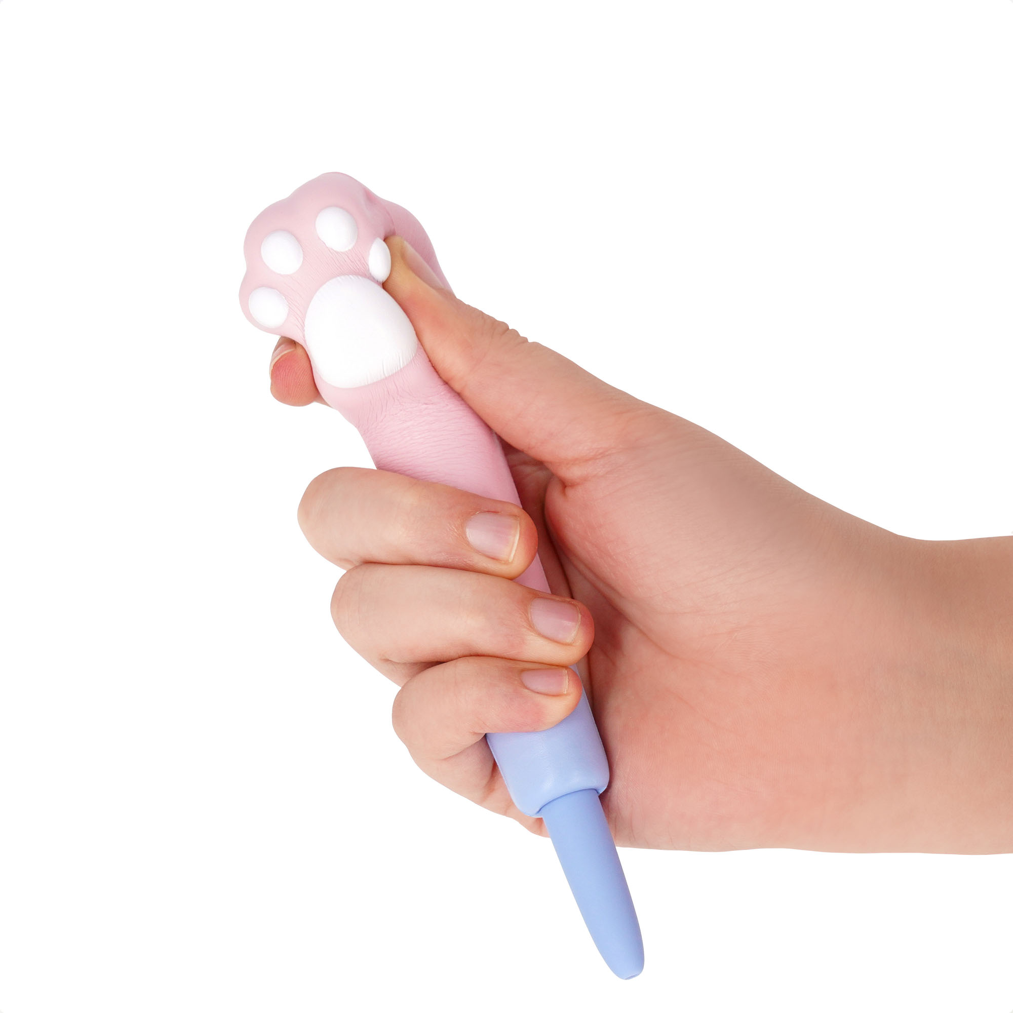 Rosa-blauer Gelstift mit weichem Katzenpfoten-Aufsatz, mit einer Hand am weichen Tieraufsatz gehalten und leicht gedrückt dargestellt.