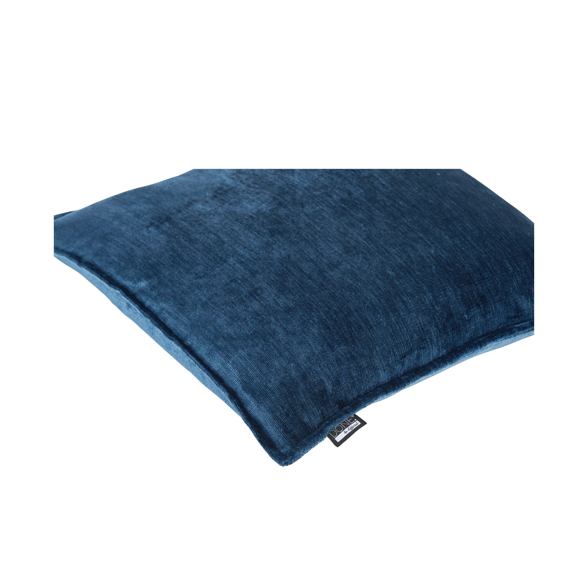 Kissenhülle Fame in Dark Blue, B/H/L ca. 40x1x60 cm, in einer dritten Ansicht dargestellt.