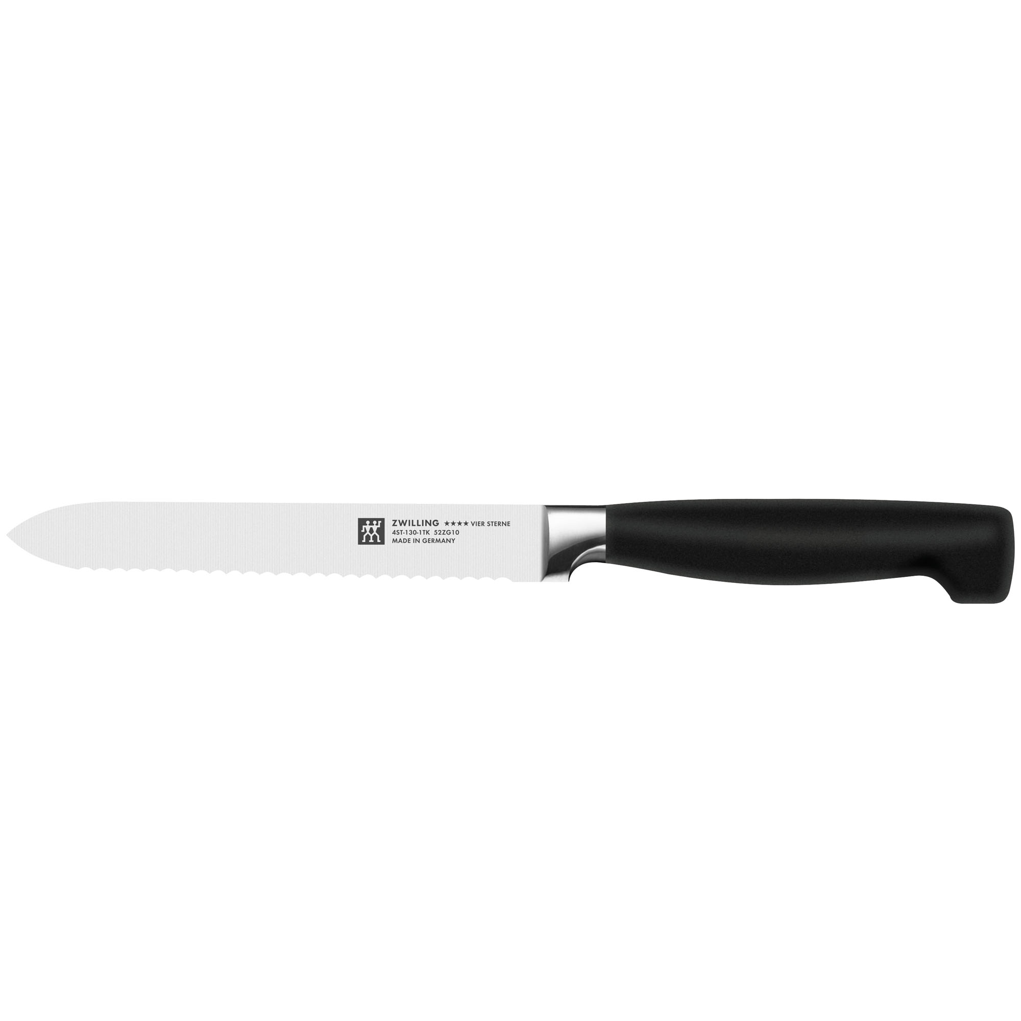 Universalmesser mit schmaler Klinge und Griff, Serie Vier Sterne von ZWILLING, Klingenlänge 130 mm, freigestellt auf weißem Hintergrund.