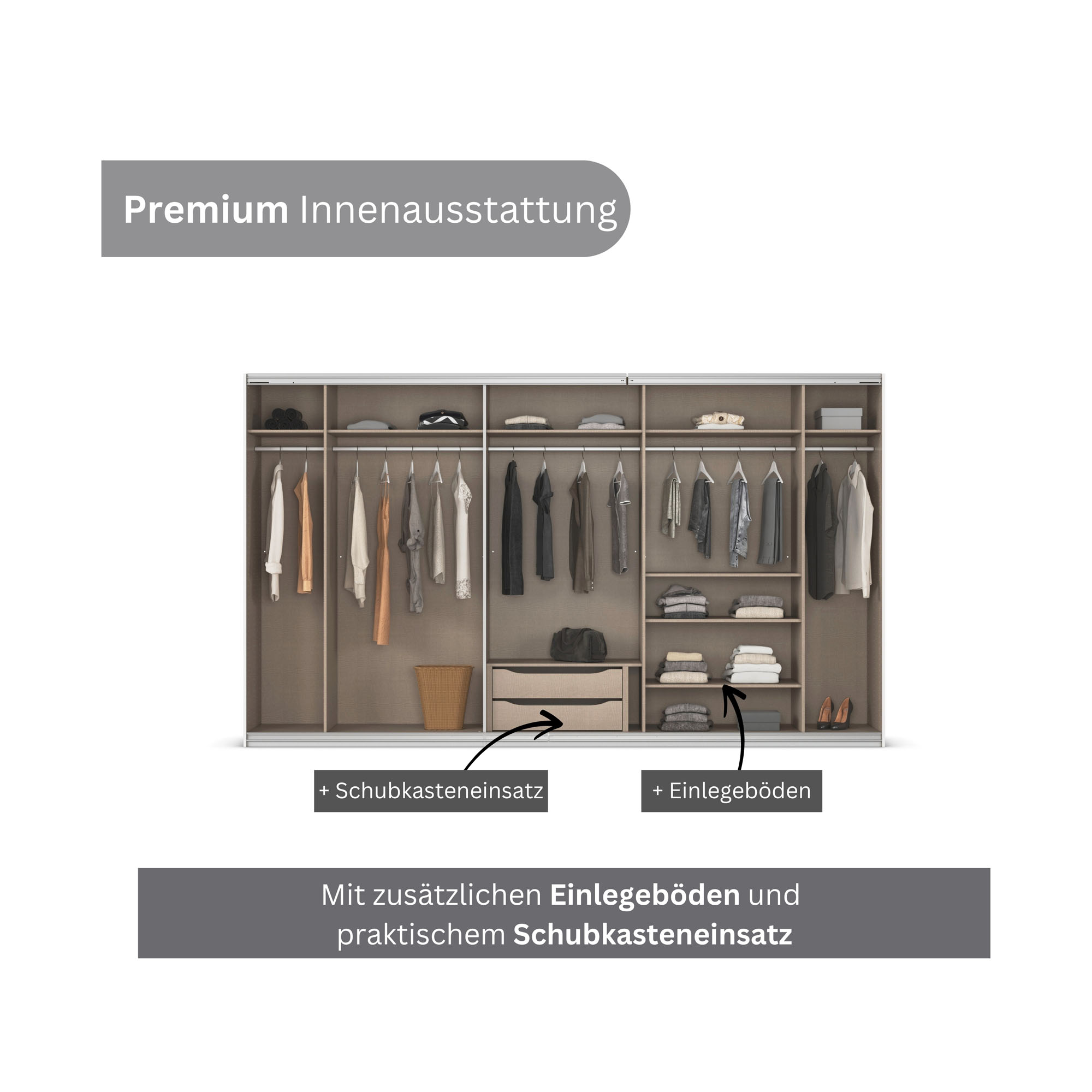 Geöffneter Kleiderschrank mit Kleiderstangen, Einlegeböden und Schubkasteneinsatz für optimale Ordnung