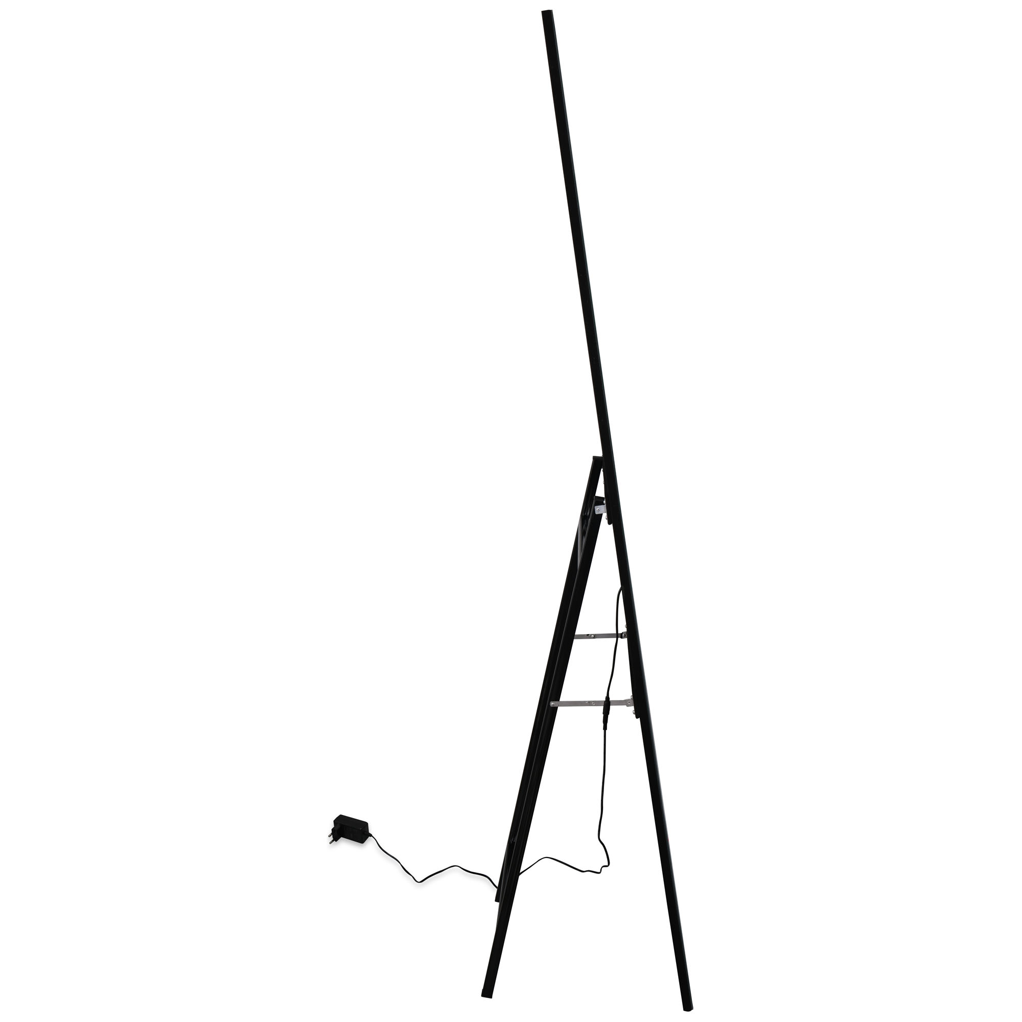 LED-Standspiegel Hermine mit Glitzereffekt, von hinten beziehungsweise seitlich mit ausgeklapptem Standfuß und sichtbarem Stromkabel; Maße ca. 40 x 160 x 4,5 cm.