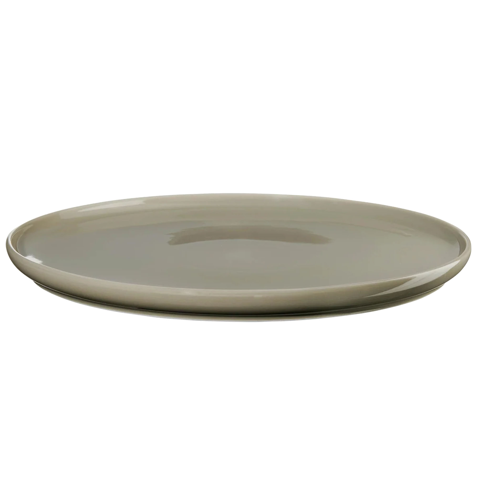 Freigestellt auf hellem Hintergrund: Essteller der Serie Coppa, Farbe Grün.