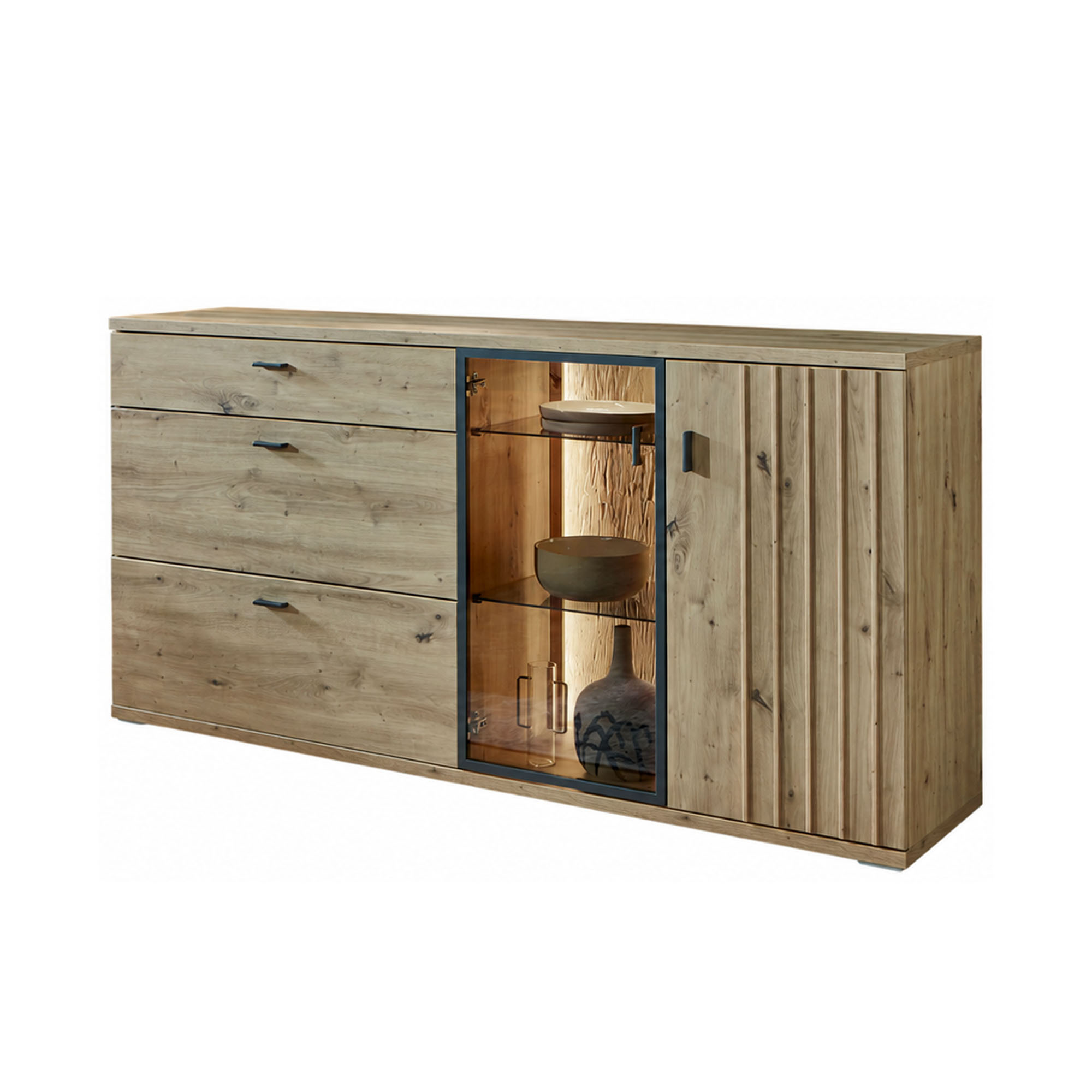 Breites Sideboard in natürlicher Holzoptik mit Türen Schubladen und beleuchtetem offenem Fach
