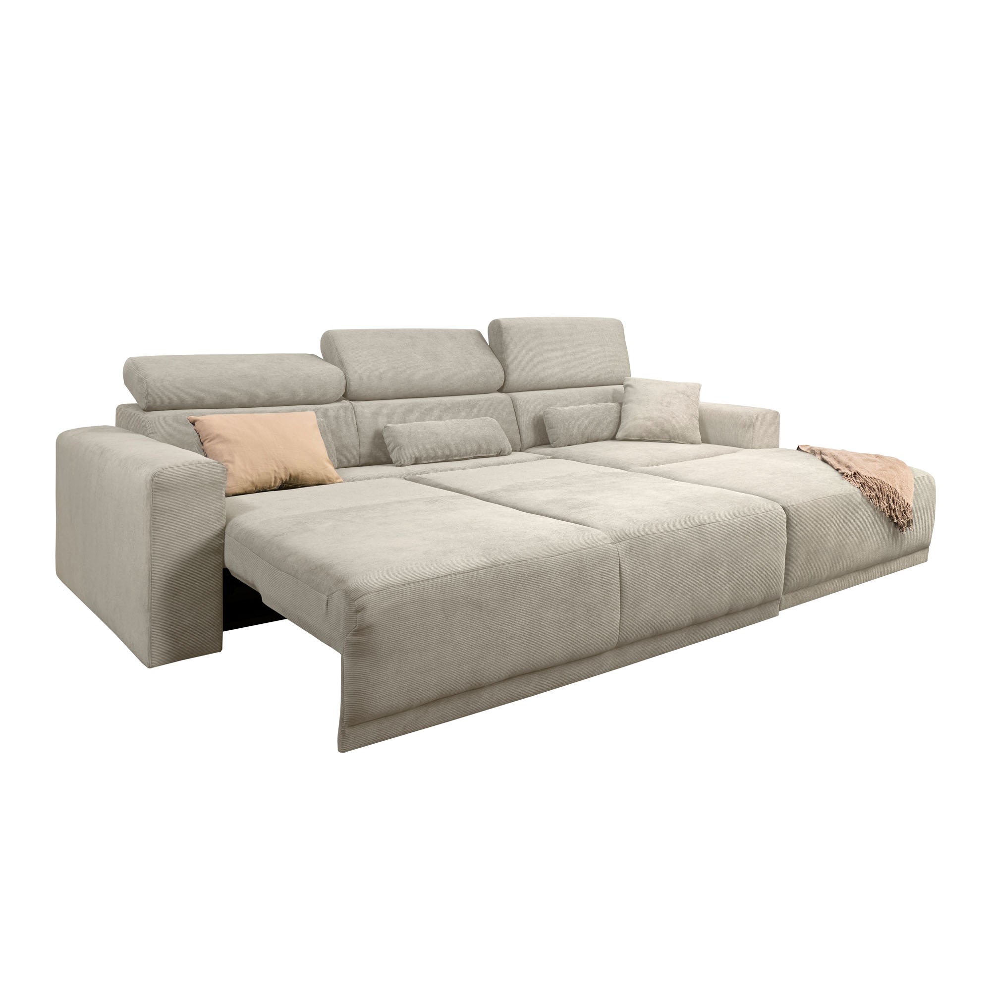 Beiges Ecksofa mit ausgezogener Liegefläche, Kopfstützen und Dekokissen in Beige und Rosé