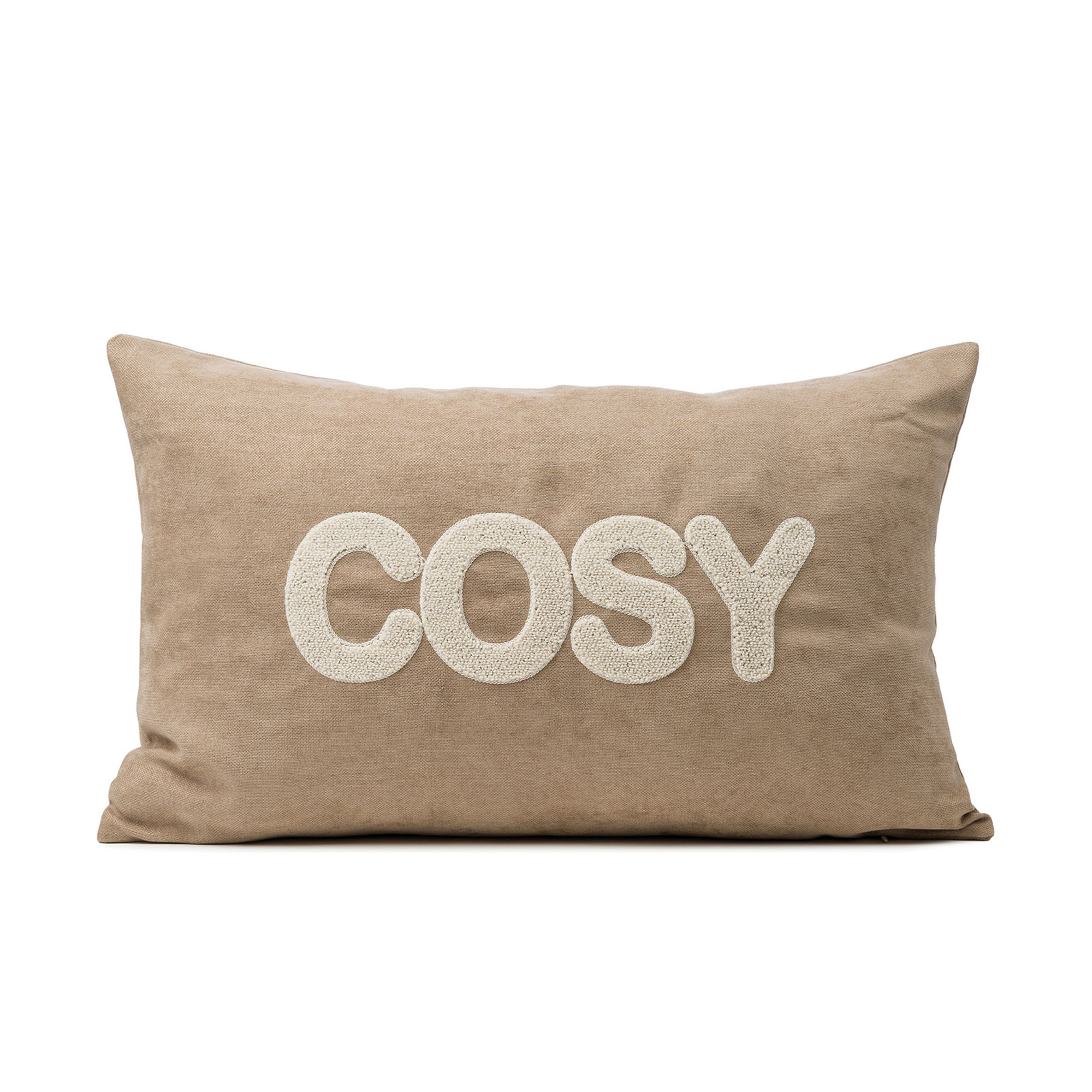 Beigefarbene Kissenhülle mit dem weißen Schriftzug „COSY“, ca. 30 × 50 cm.