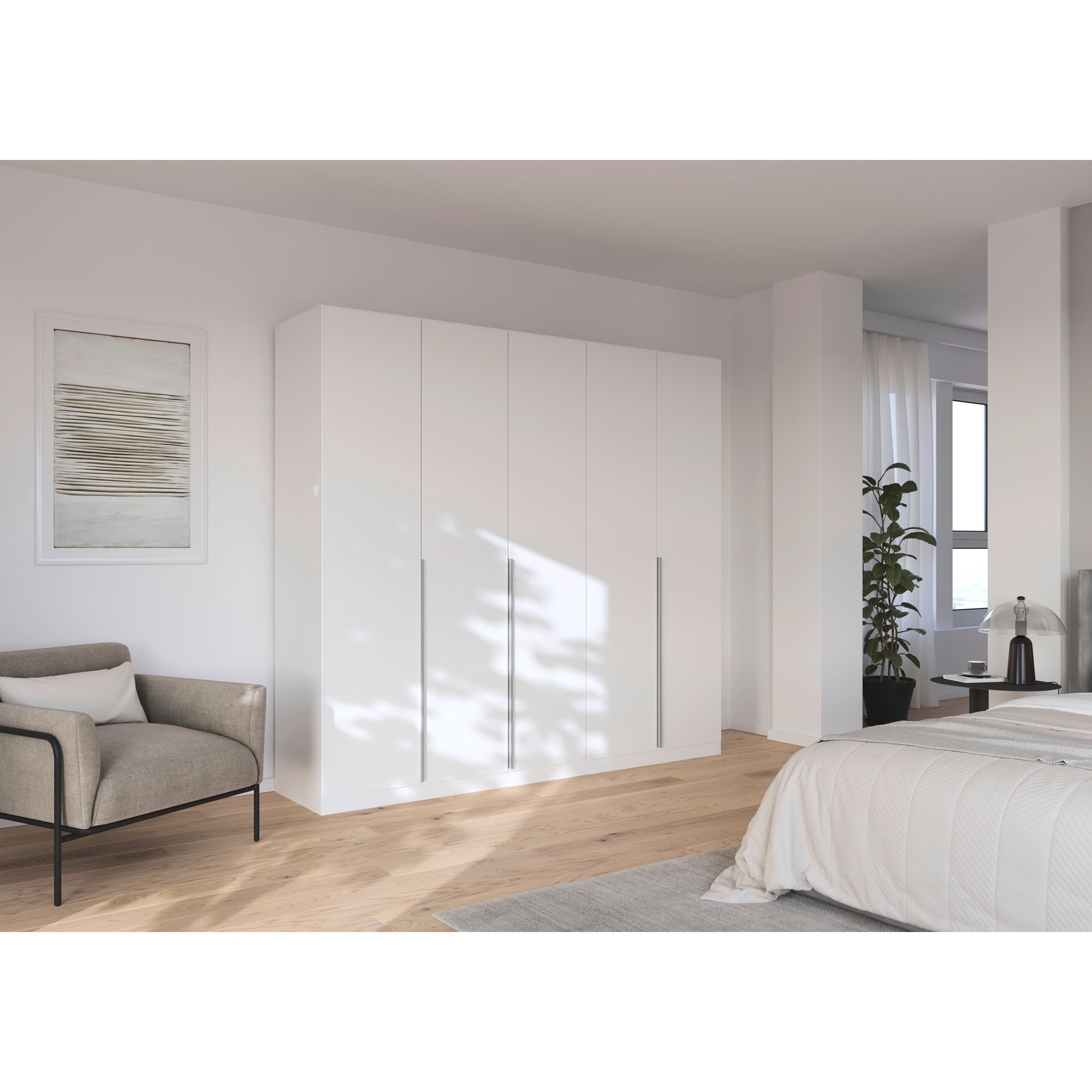 Weißer großer Kleiderschrank in einem modernen Schlafzimmer mit natürlichem Licht und heller Einrichtung