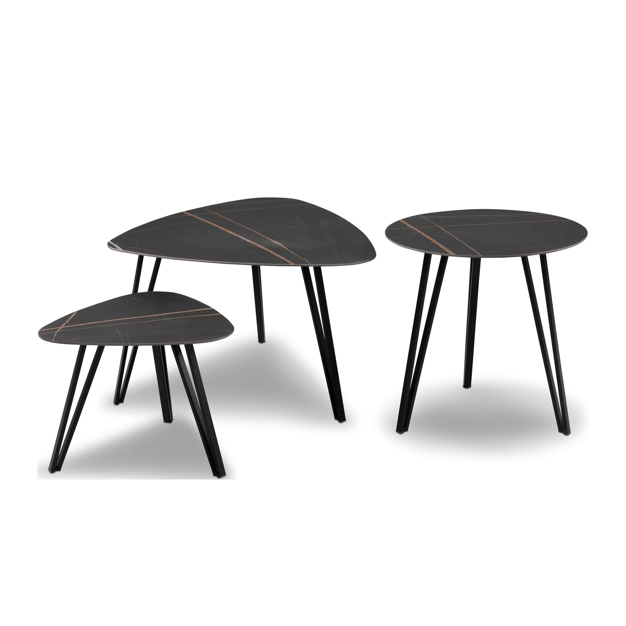 Drei schwarze Beistelltische in unterschiedlichen Größen mit dünnen Metallbeinen und Platten in rundem und organischem Design, verziert mit feinen braunen Linien