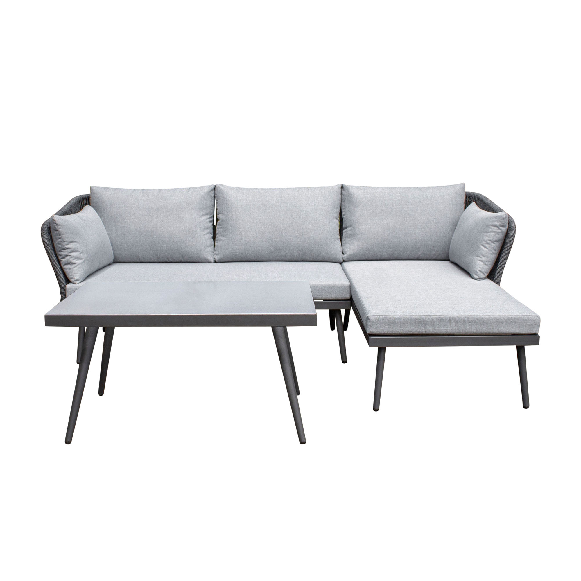 Gartenlounge mit Ecksofa und Tisch in gerader Vorderansicht vor weißem Hintergrund