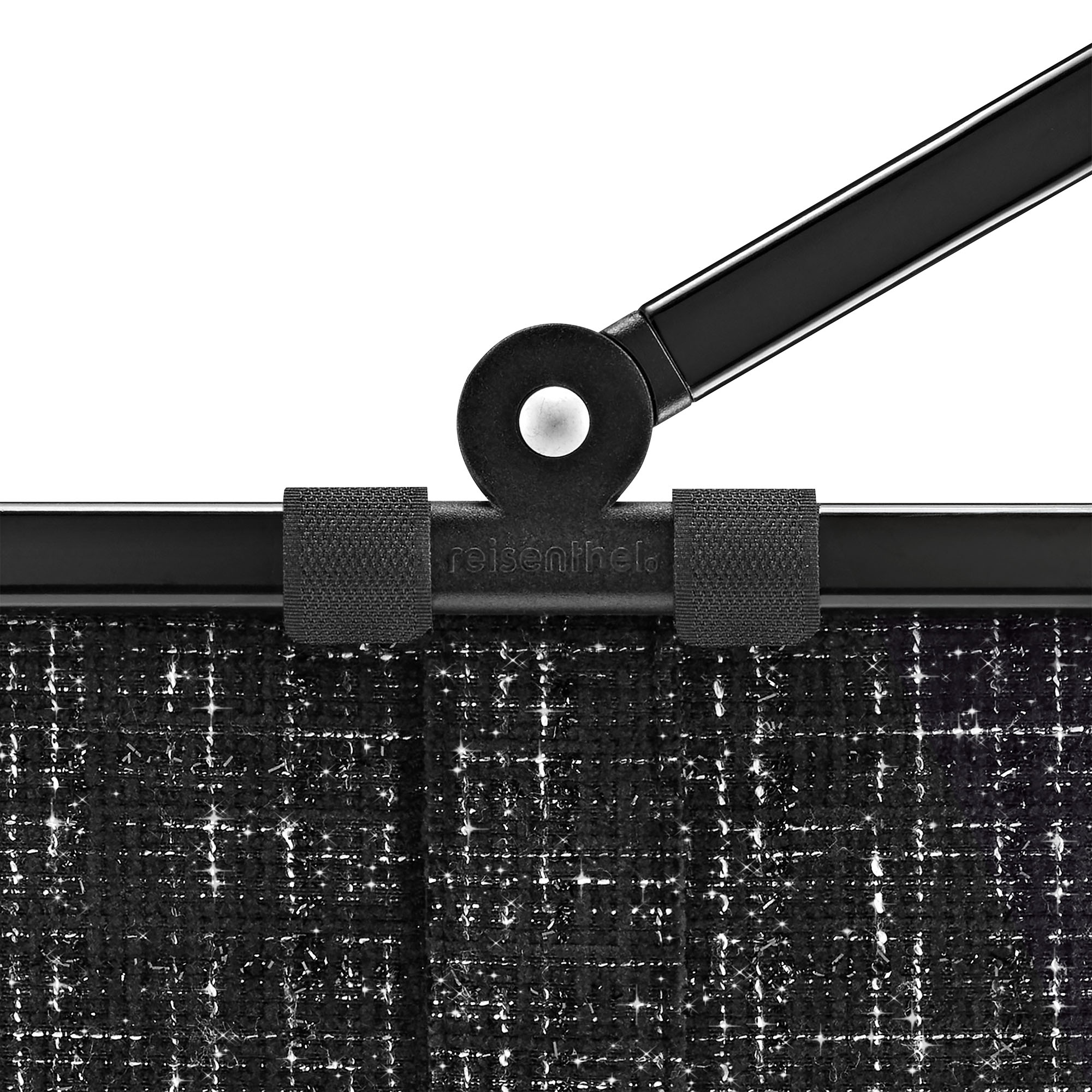 Kleiner Einkaufskorb von Reisenthel, Modell Carrybag XS, in Schwarz mit Bouclé-Struktur, Nahaufnahme des Gelenks am Tragegriff