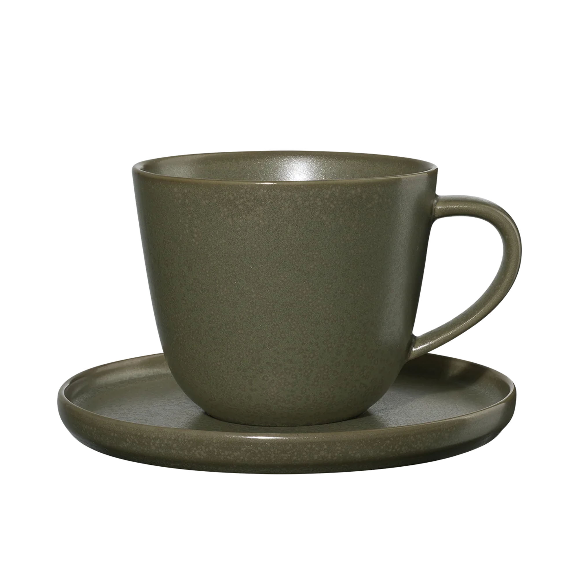 Kaffeetasse mit Unterteller der Serie Coppa, Farbe Grün, freigestellt auf hellem Hintergrund.
