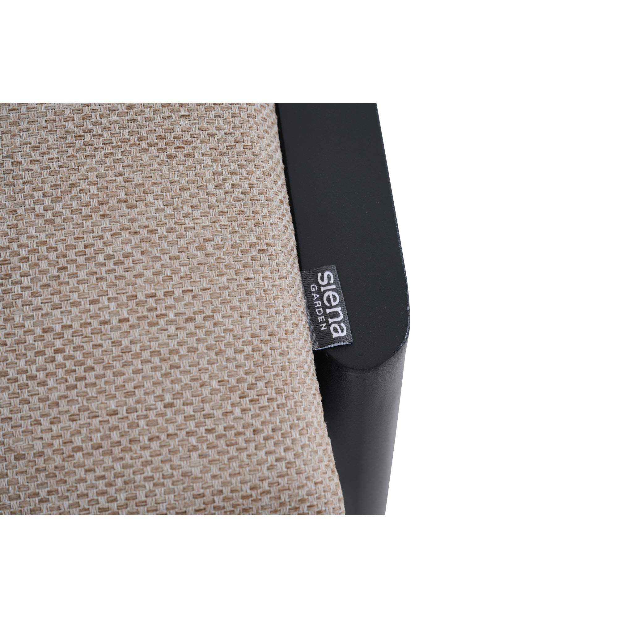 Detailaufnahme der Stoffkante mit sichtbarem „Siena Garden“-Label am beigen Polster des Hockers.