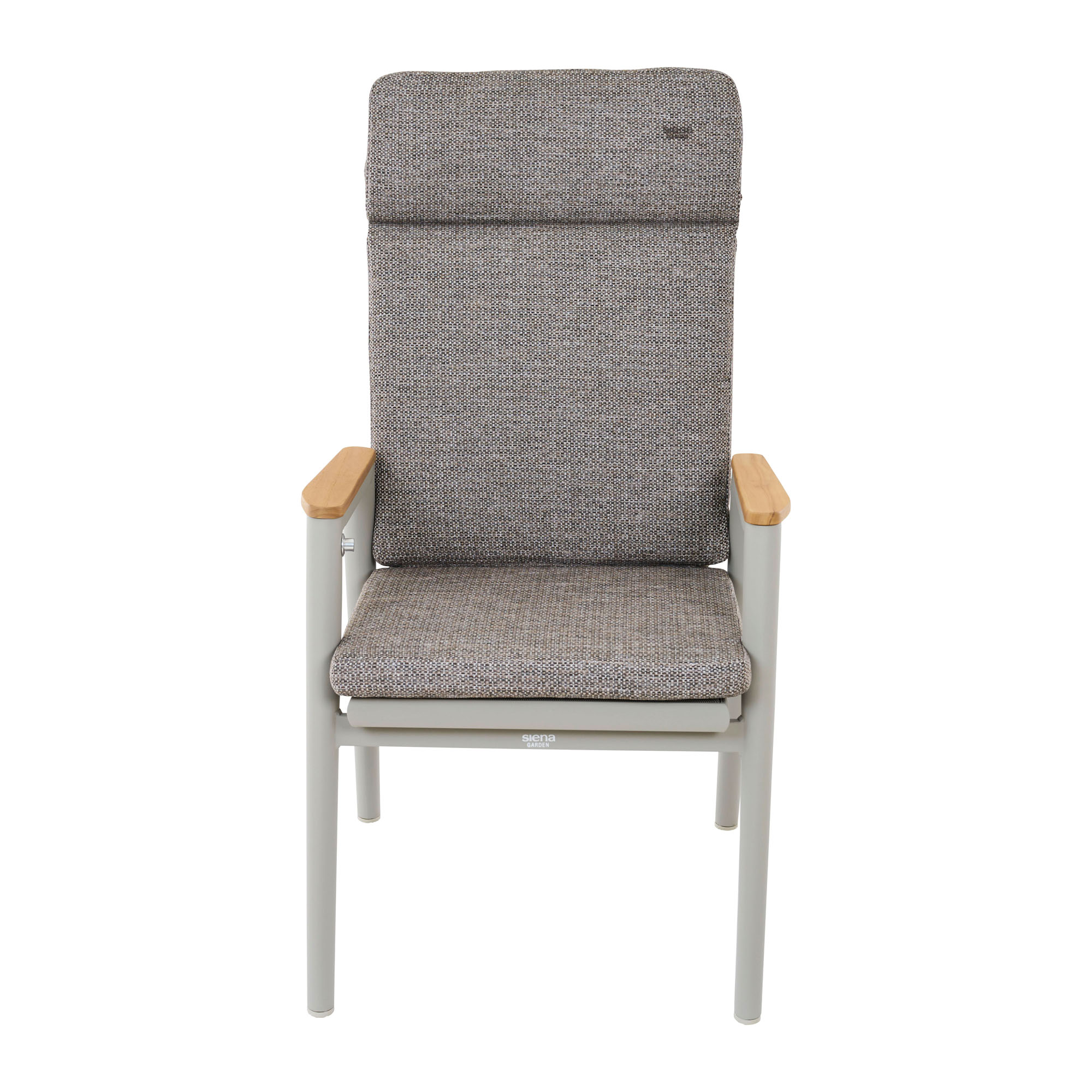 Der Stuhl mit grauer Sitz- und Rückenpolsterung, frontal aufgenommen, beide Armlehnen sichtbar.