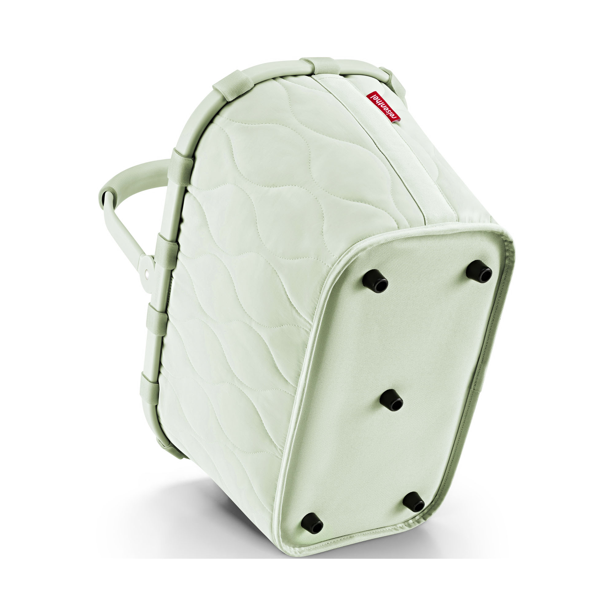 Einkaufskorb von Reisenthel, Modell Carrybag, in Hellgrün mit Steppstruktur, schräg von unten mit sichtbaren Standfüßen