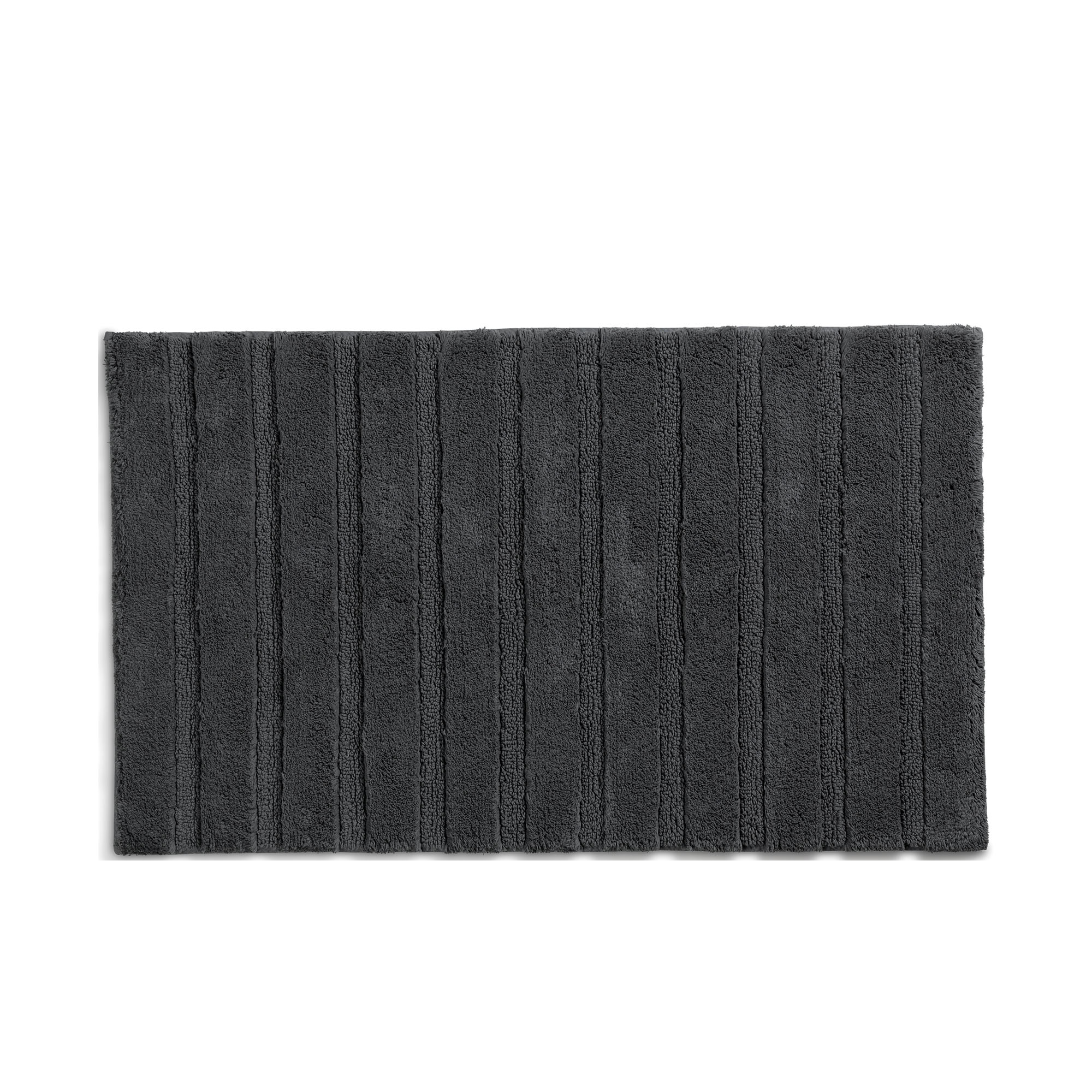 Längliche granitgraue Badematte Megan mit markanten parallelen Streifen und rechteckiger Form.