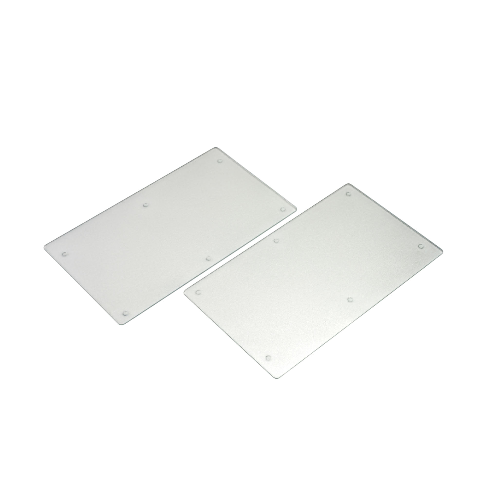 Herdabdeckplatte 52x30x0,5cm Life Style: zwei rechteckige helle Herdabdeckplatten mit dezent sichtbaren Befestigungspunkten überlappend freigestellt.
