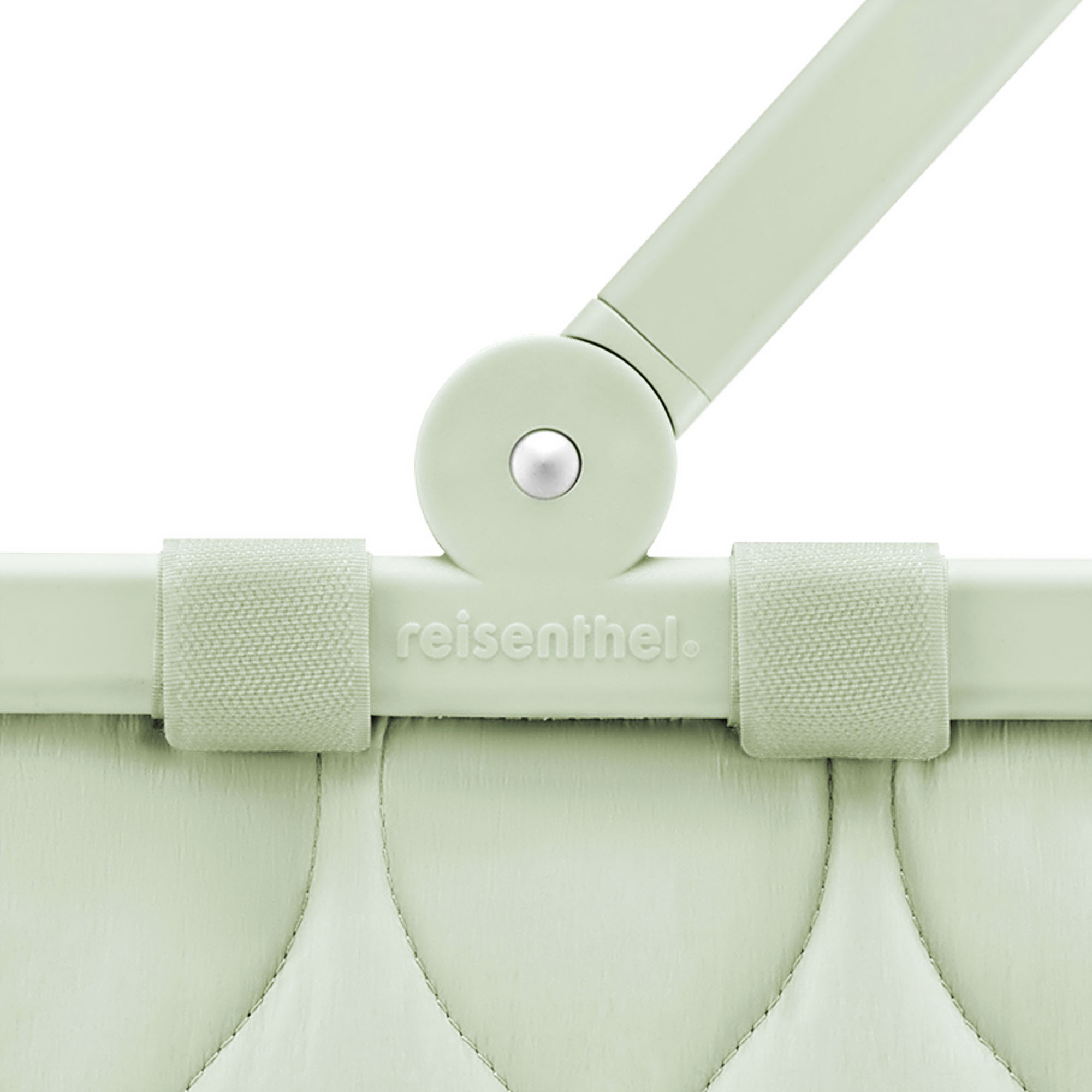 Einkaufskorb von Reisenthel, Modell Carrybag, in Hellgrün mit Steppstruktur, Nahaufnahme des Gelenks am Aluminiumgriff