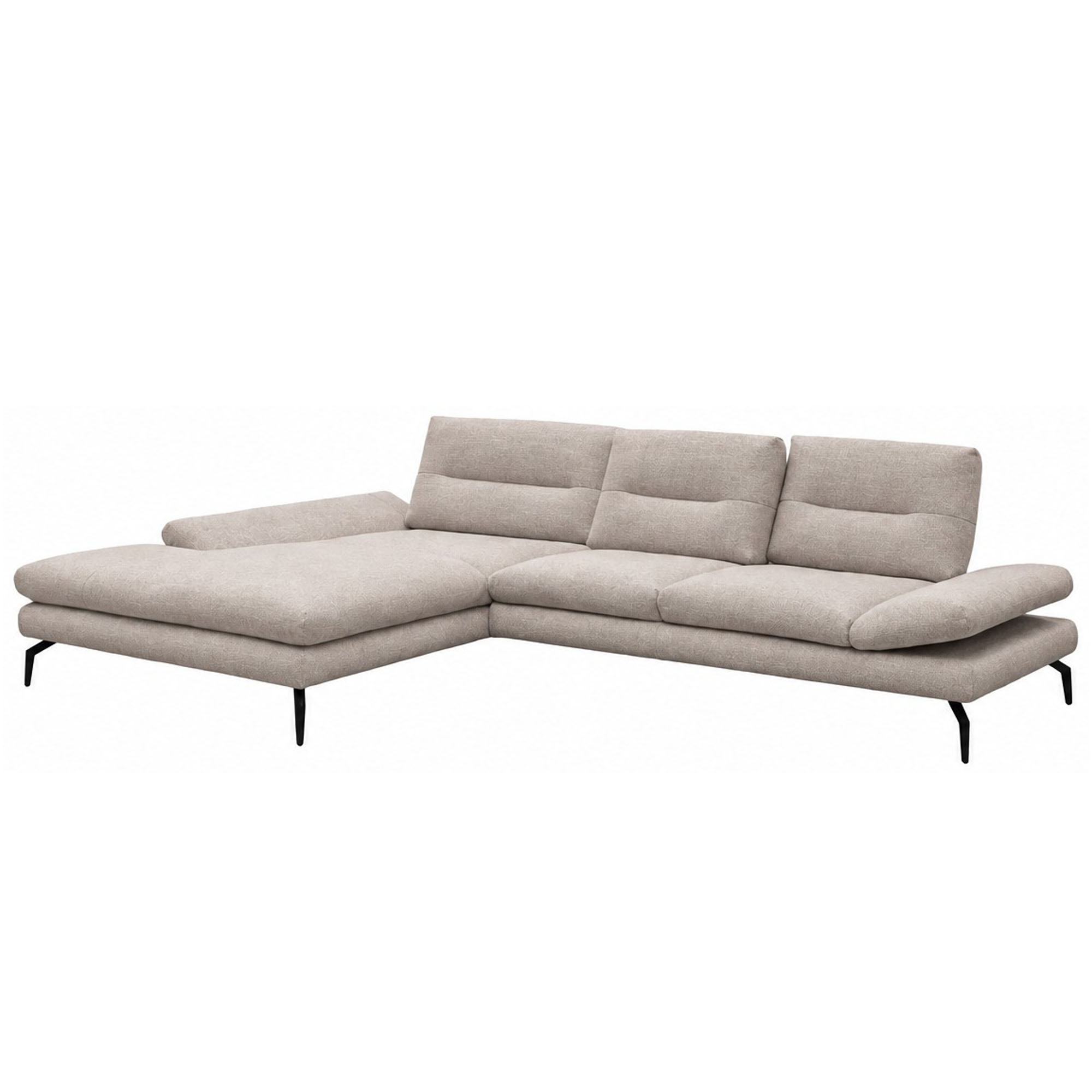 Modernes Ecksofa in Glory Beige mit Longchair links, drei gepolsterten Rückenlehnen, angewinkelten Armlehnen und schlanken schwarzen Metallfüßen