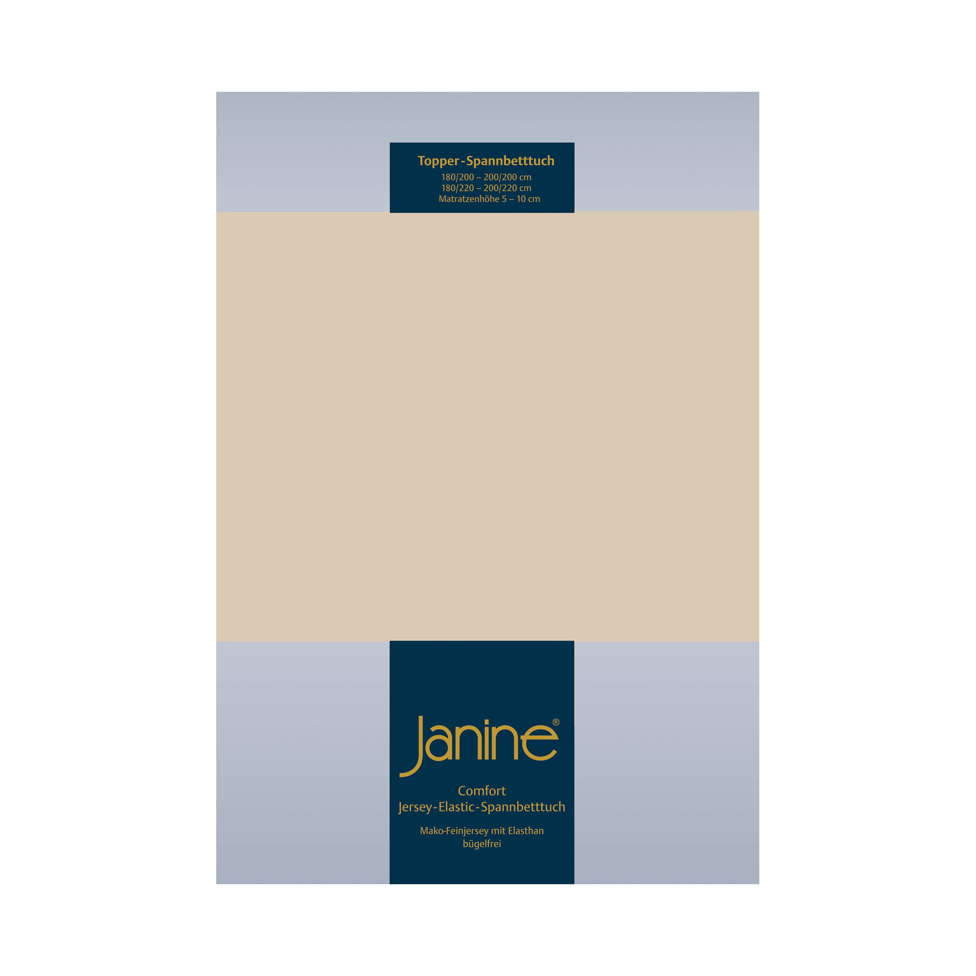 Verpackungsansicht des sandfarbenen Janine Topper-Spannbetttuchs 5001 mit blauem Janine-Etikett oben und unten.
