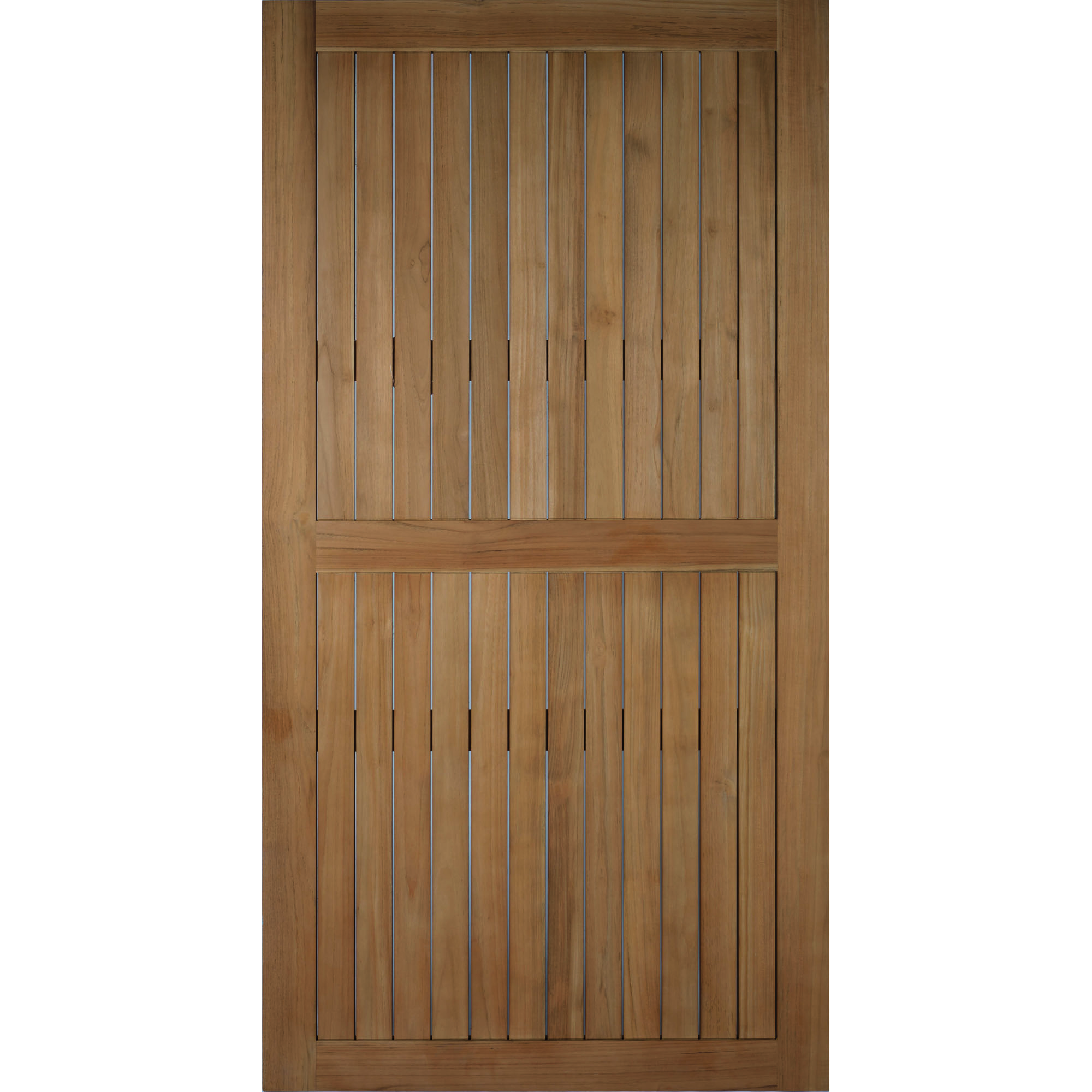 Eine Ecke eines hellbraunen Holztisches mit sichtbarer Maserung auf einem silberfarbenen Metallgestell. Im Hintergrund ist ein grauer Stuhl mit Holzarmlehne zu erkennen.