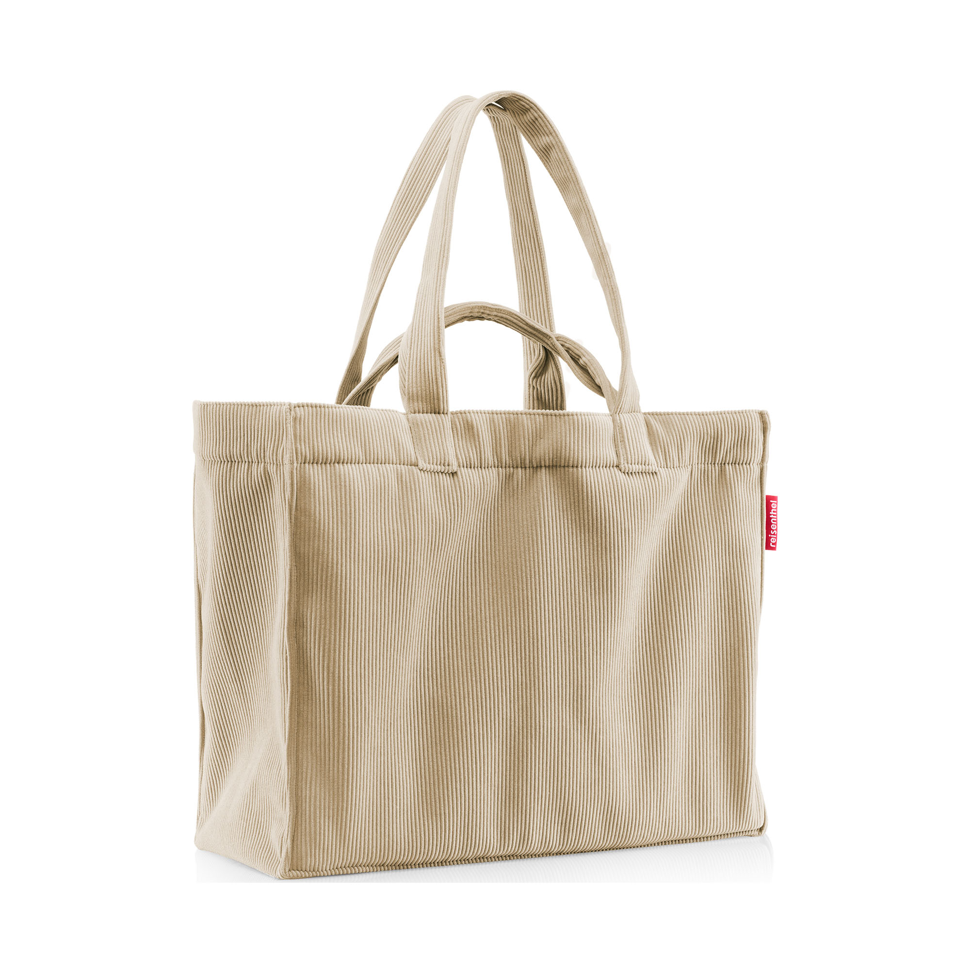 Beige Reisenthel Shopper Tasche aus weichem Cordstoff mit langen und kurzen Tragegriffen auf hellem Hintergrund