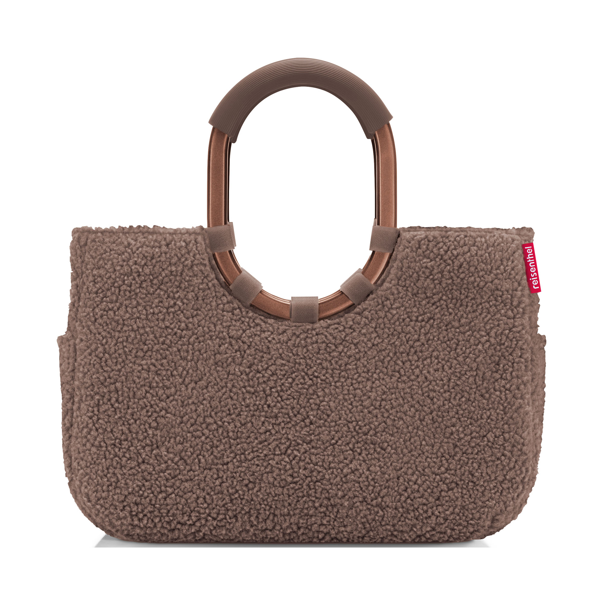 Shopper mit Ringgriffen von Reisenthel, Modell Loopshopper M, in Schokoladenbraun aus Teddyfleece, von hinten mit ovalen Ringgriffen
