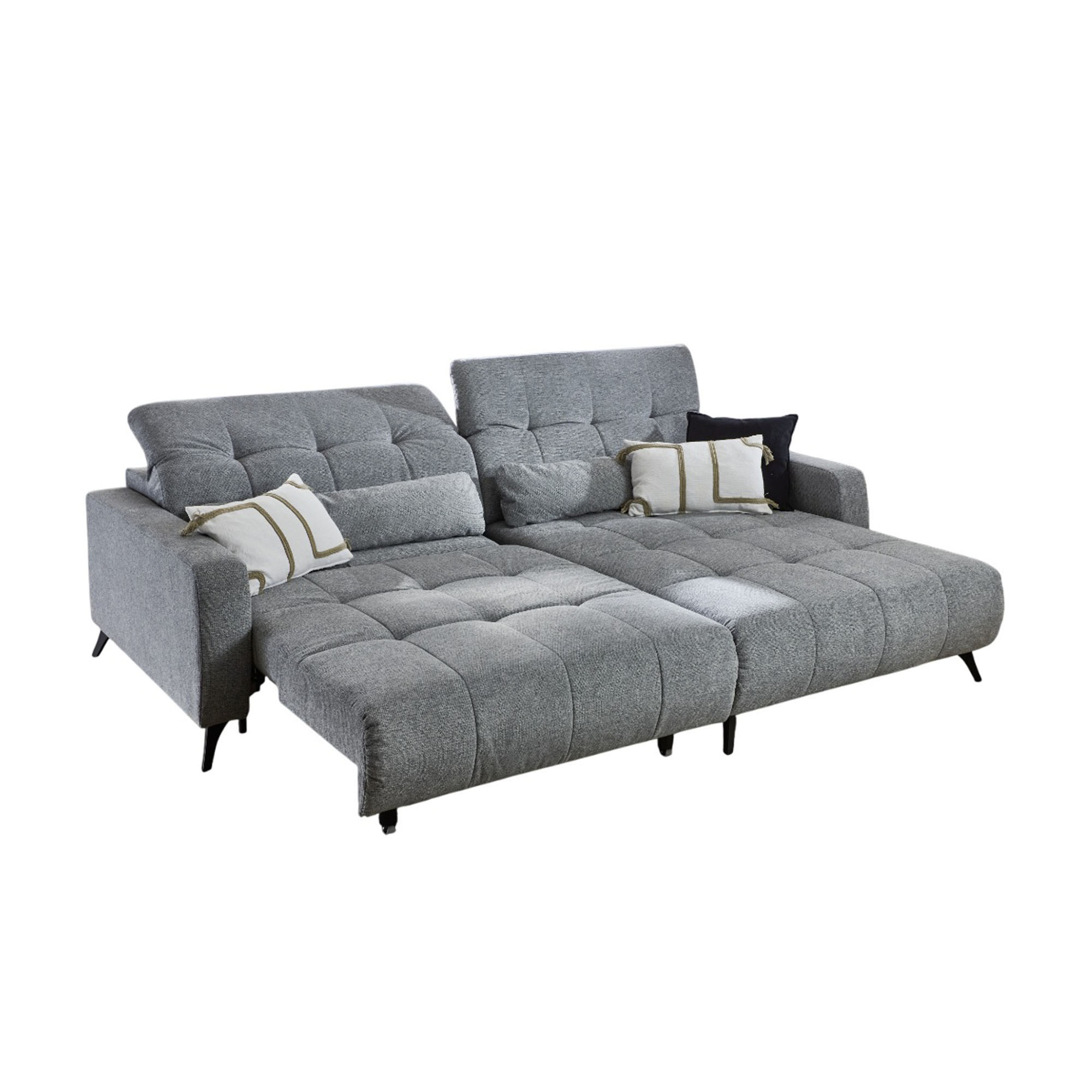 Großes Sofa in hellgrauer Stoffoptik mit weicher Polsterung und dekorativen Kissen.