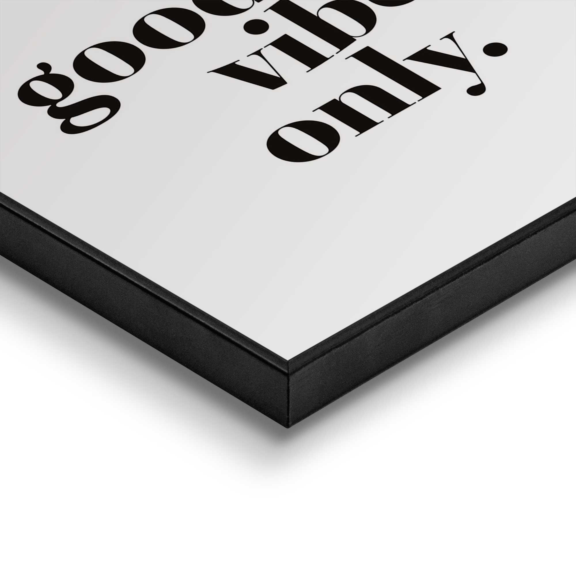 Detailaufnahme einer Ecke des Wandbilds „Good Vibes Only“, 50 × 50 cm; Oberfläche, Kante und Materialstärke sind sichtbar.