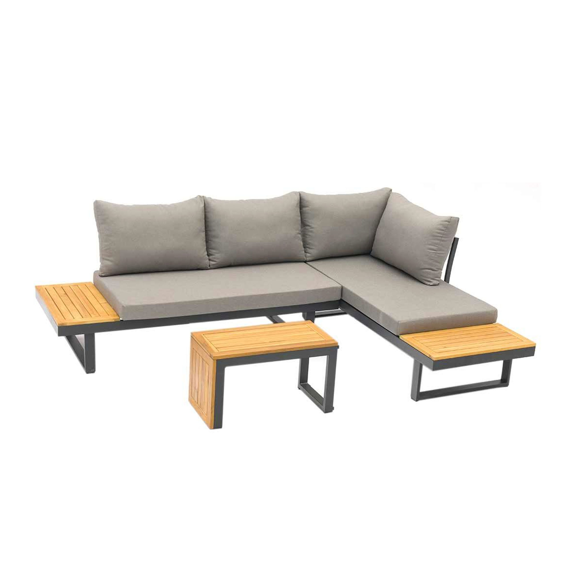 Gartensofa mit Rückenpolstern sowie ein rechteckiger Tisch und zwei Hocker vor weißem Hintergrund