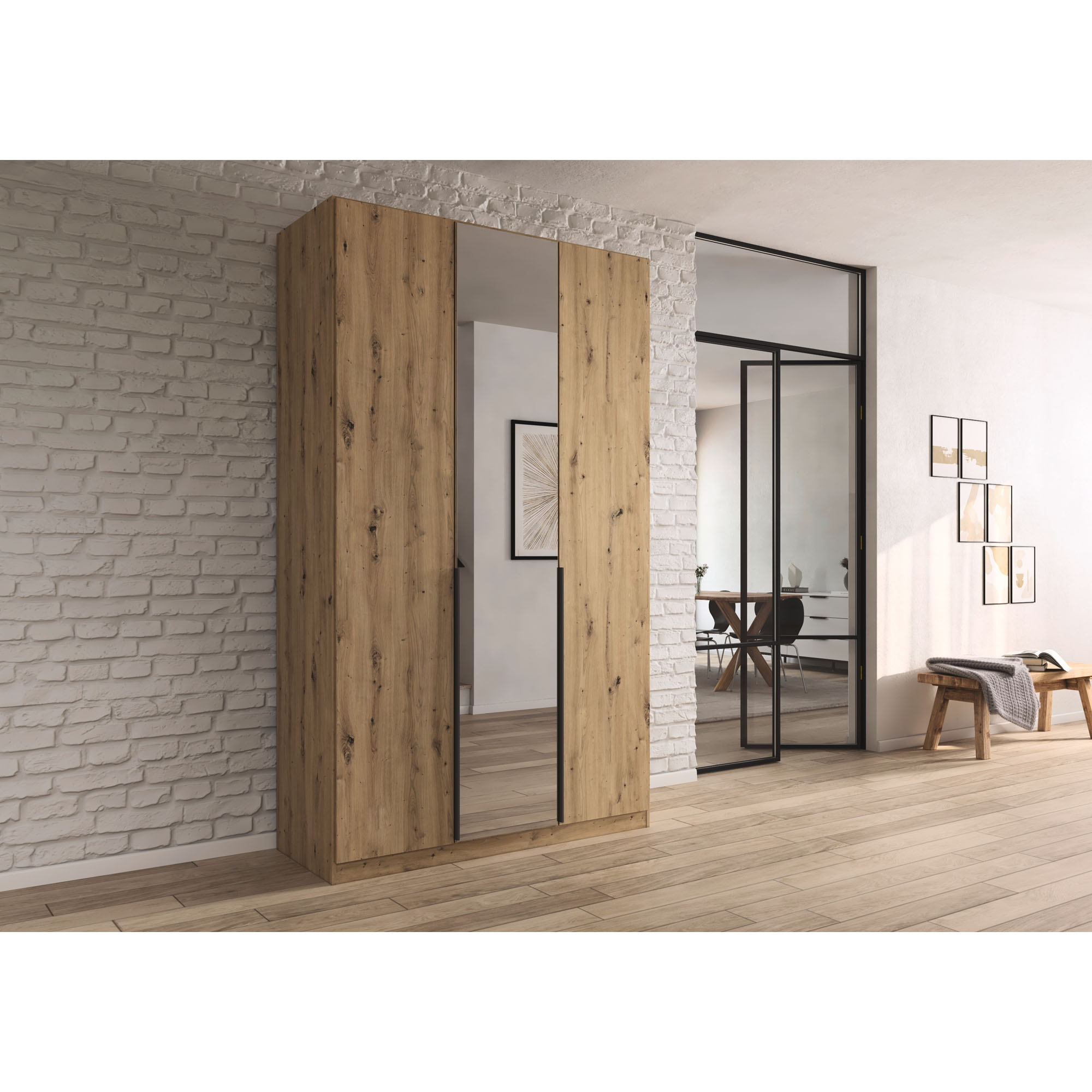 Kleiderschrank in Eiche Artisan mit Spiegeltür in einem hellen Raum mit Backsteinwand und moderner Einrichtung