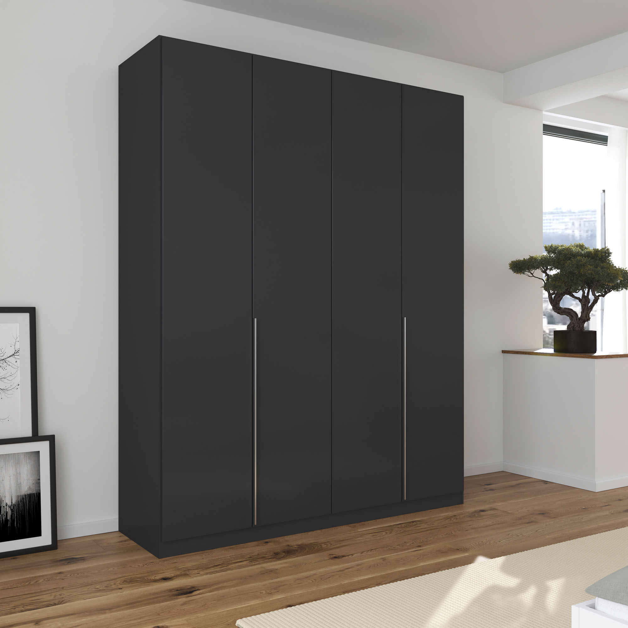 Grau-Metallicer 4-türiger Kleiderschrank in einem modern eingerichteten Schlafzimmer mit Holzboden und stilvollen Möbeln