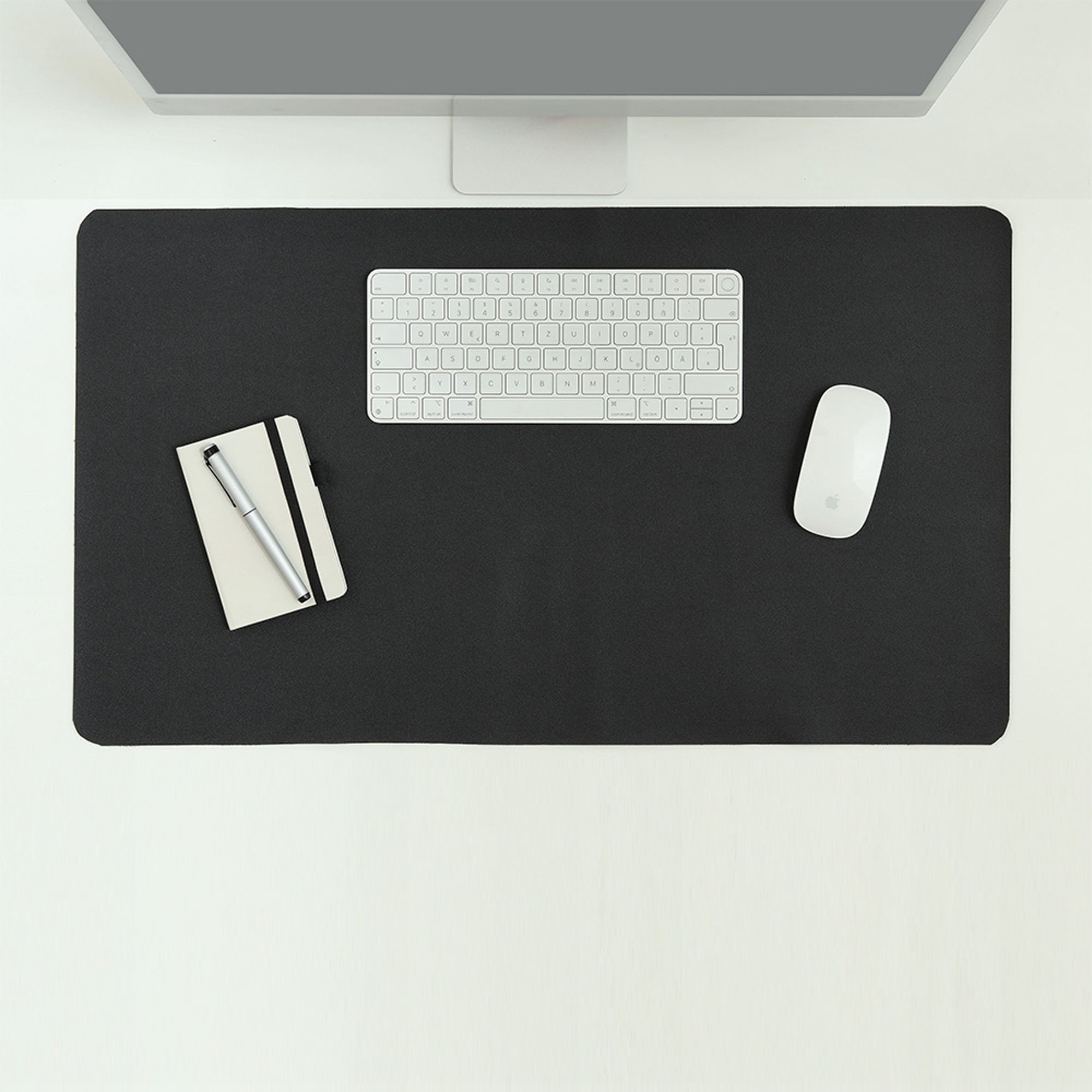Weitere Ansicht: Zeller Schreibtischunterlage; Farbe schwarz; Material Kunstleder; Maße ca. 40 × 70 cm.