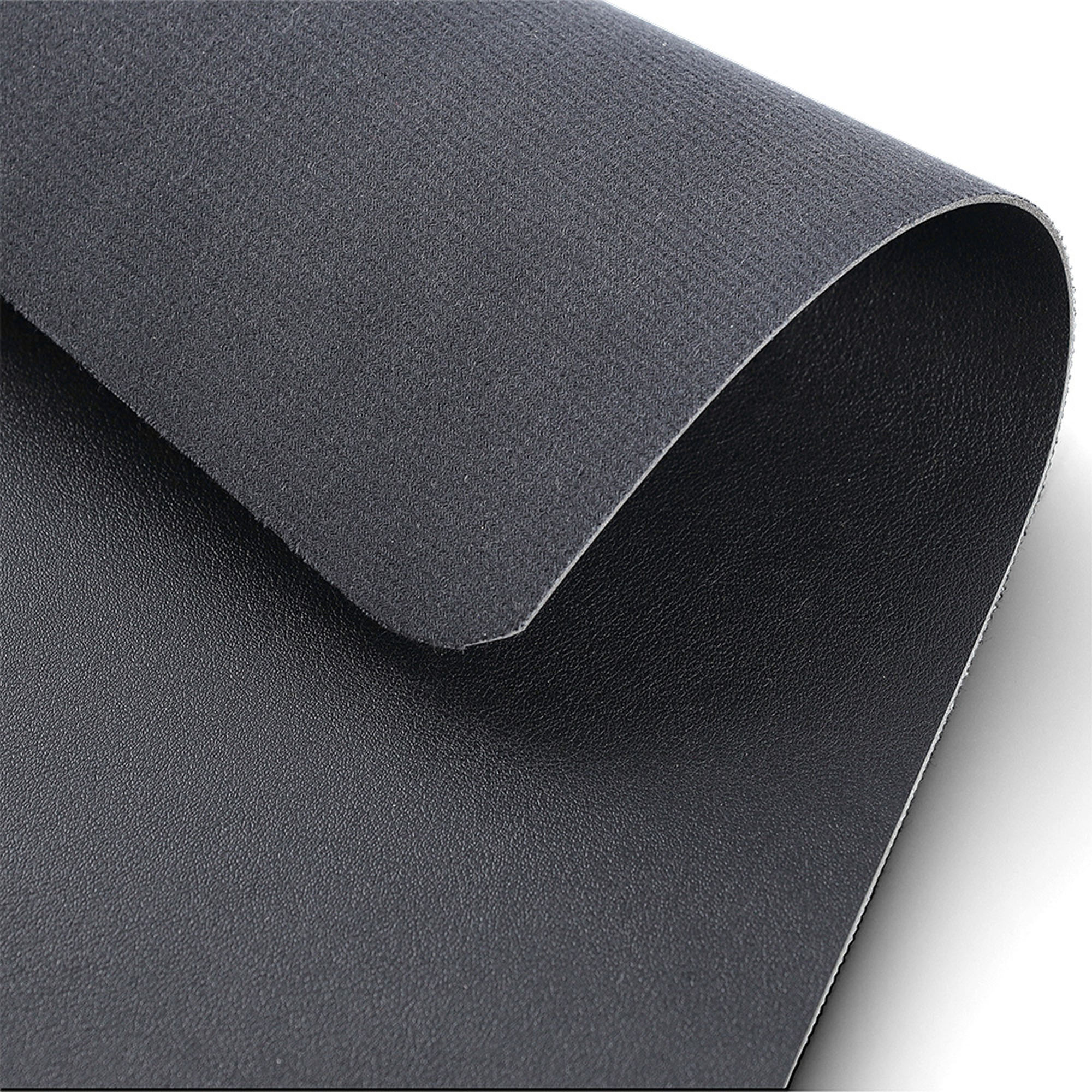 Zusätzliche Produktansicht: Zeller Schreibtischunterlage; Farbe schwarz; Material Kunstleder; Maße ca. 40 × 70 cm.