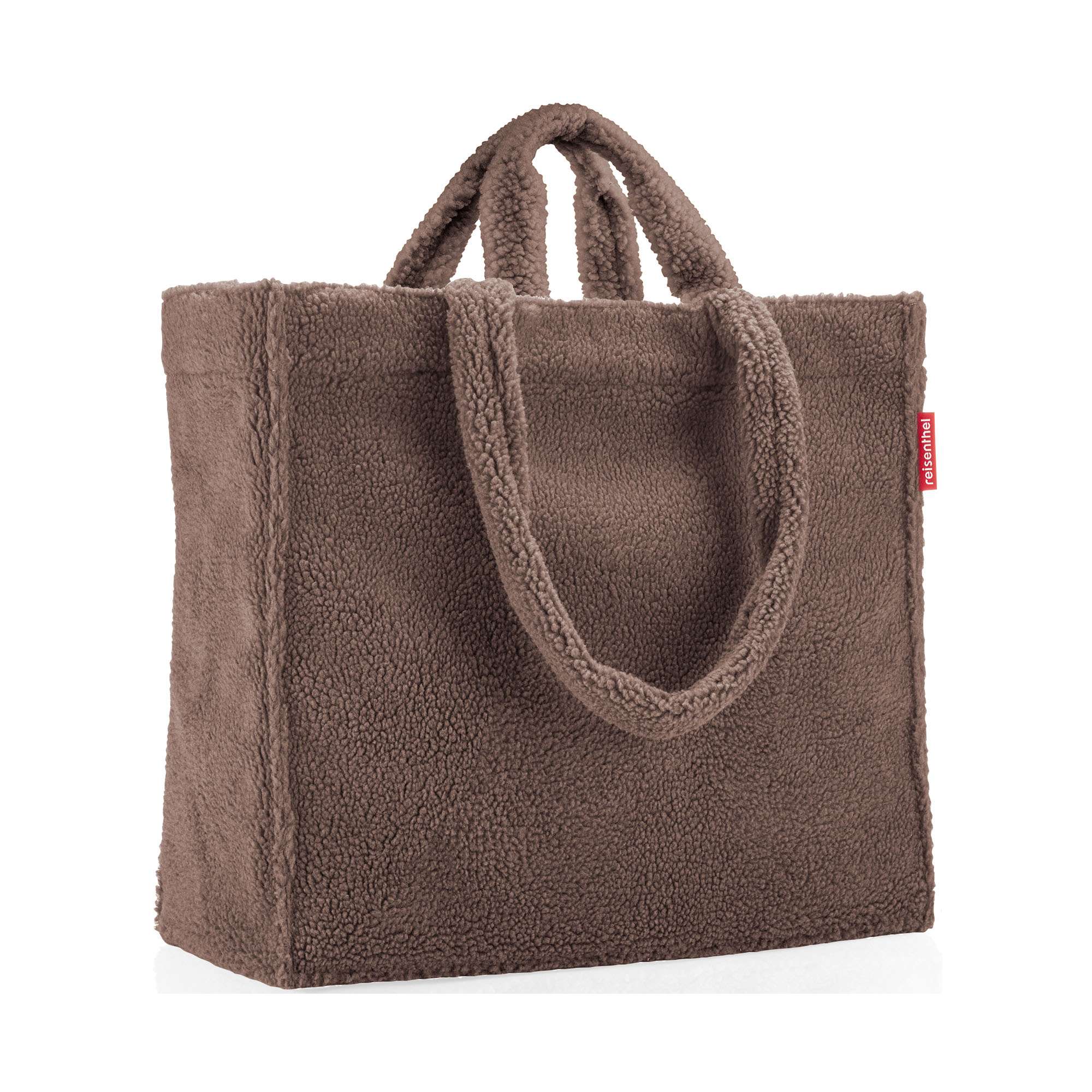 Shopper von Reisenthel, Modell Softshopper, in Schokoladenbraun aus Teddyfleece, frontal mit sichtbaren langen Schulterhenkeln