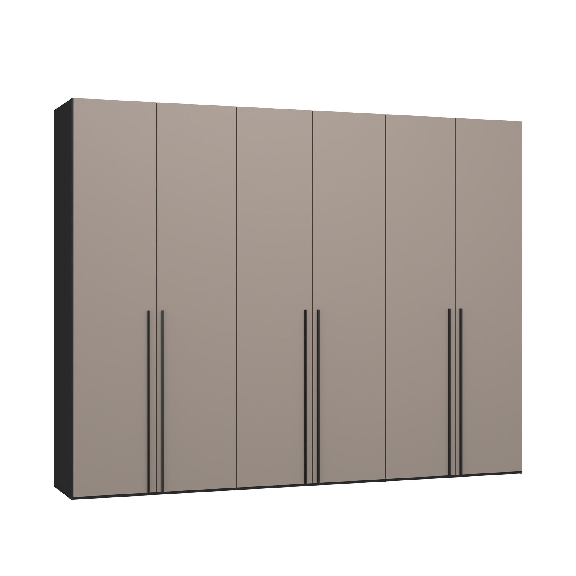 Mehrtüriger Kleiderschrank mit glatten Fronten und langen Griffleisten in Frontalansicht