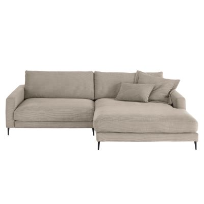Ecksofa mit Ottomane in heller Stoffoptik freigestellt vor weißem Hintergrund