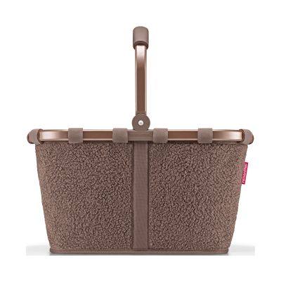 Einkaufskorb von Reisenthel, Modell Carrybag, in Schokoladenbraun aus Teddyfleece, von hinten mit hochgestelltem Tragegriff