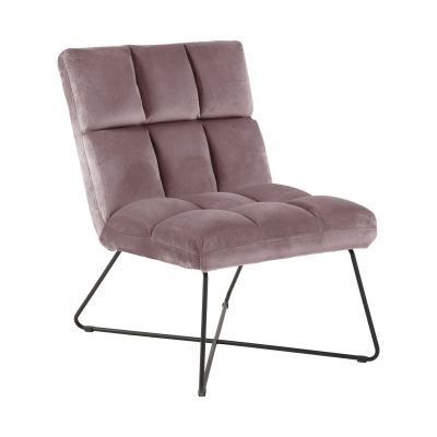Loungestuhl mit Bezug in dusty rose, quadratischer Nahtoptik und schwarzem Metallgestell, schräg von vorne fotografiert
