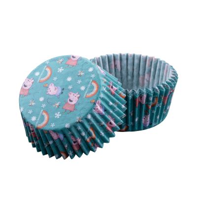 Gestapelte Muffinförmchen mit Peppa Pig Design in Blaugrün mit Muster