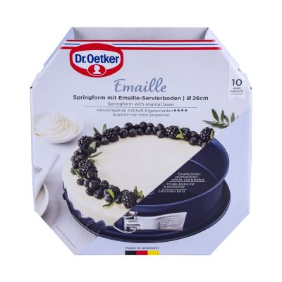 Verpackung der Emaille Springform 26 cm von Dr Oetker mit abgebildetem Kuchen