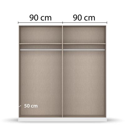 Innenansicht eines 4-türigen Kleiderschranks mit zwei großen Fächern, Kleiderstangen und Einlegeböden, jeweils 90 cm breit