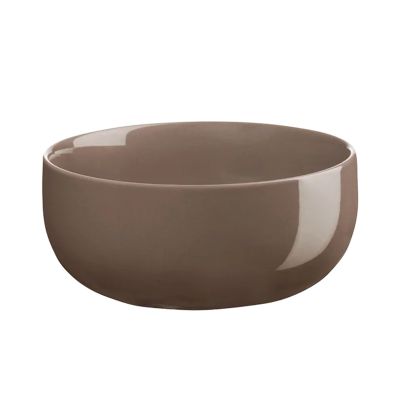 Schale der Serie Coppa, Farbe Braun, freigestellt auf hellem Hintergrund.