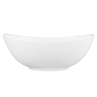 Seitenansicht: Schale in Weiß. Erkennbar: oval mit geschwungenem Rand und kleinem Fuß.