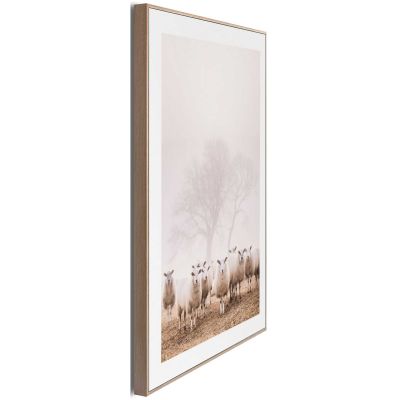 Seitliche Schrägansicht des Wandbilds „Sheep in Field“, 30 × 40 cm; Profil, Kante und Tiefe des Bildes sind erkennbar.