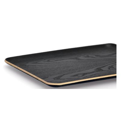 Schwarzes Serviertablett aus Holzlaminat für elegantes Servieren