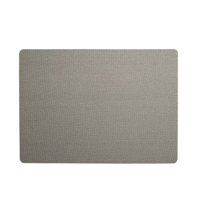 Tischset der Serie Sisal Optic, Farbe Grau matt; rechteckig ausgelegt, Oberflächenstruktur sichtbar.