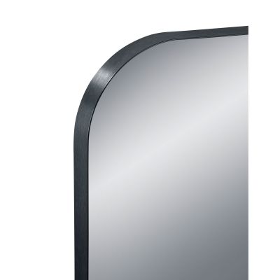Spiegel Britta in Schwarz, als Nahaufnahme von Rahmen und Spiegelkante; Maße ca. 50 x 150 x 2,8 cm.