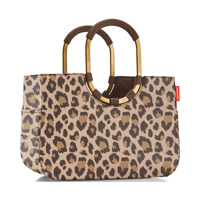 Beige Reisenthel Shopper mit Leopardenmuster und goldfarbenen ovalen Tragegriffen