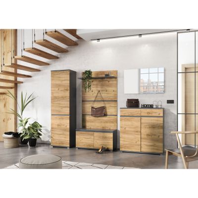 Schuhbank mit Holzfronten und anthrazitfarbenem Korpus als Teil einer eingerichteten Garderobe