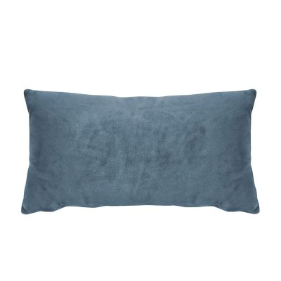 Kissenhülle Smooth in Staubblau, 25 × 50 cm, frontal freigestellt mit einfarbiger samtig wirkender Oberfläche.